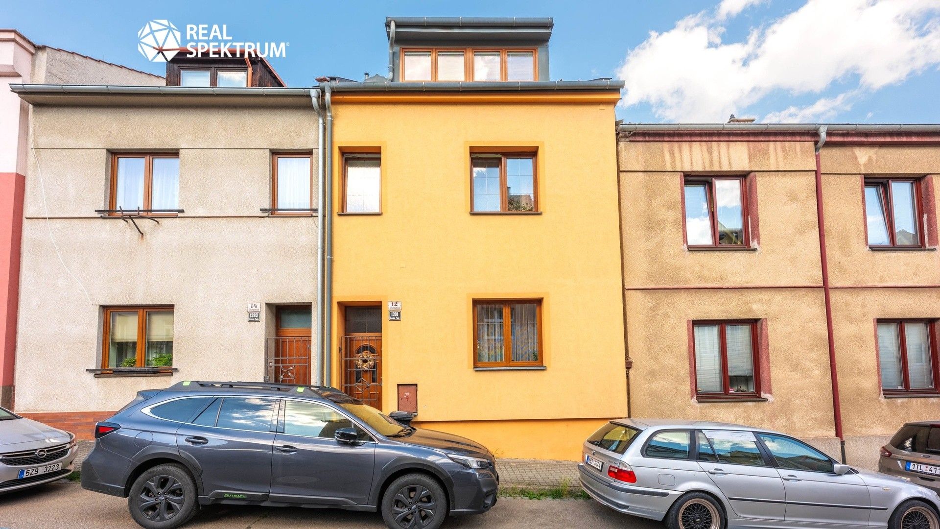 Rodinné domy, Tišnovská, Brno, 200 m² - 1