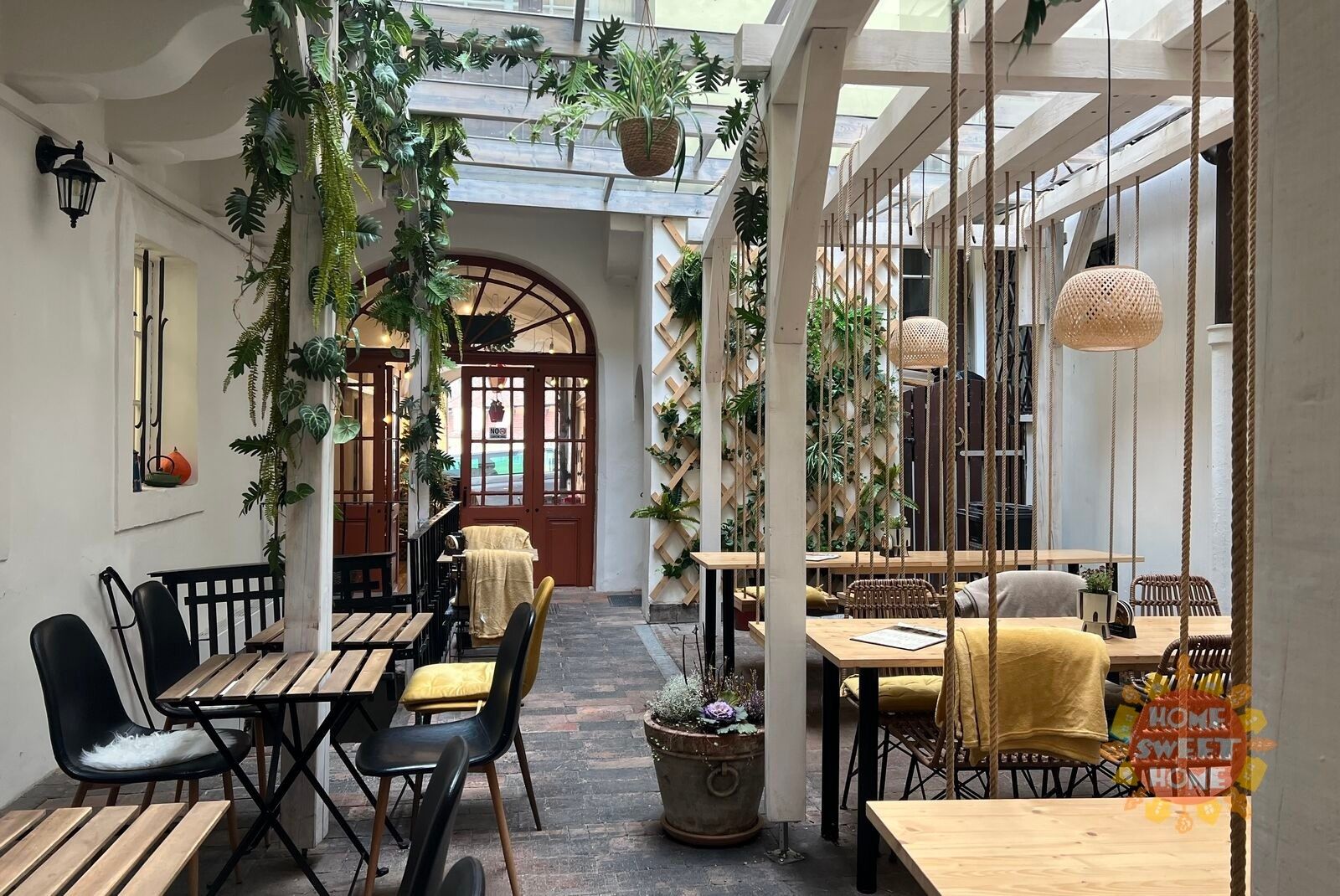 Restaurace, Nerudova, Praha Malá Strana, 250 m² - 1