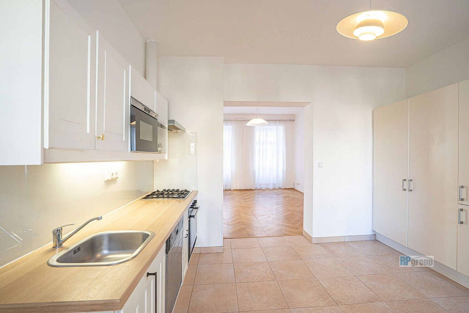 Byt 3+1 · 99 m² · Štítného, Praha 3 - Žižkov - 4