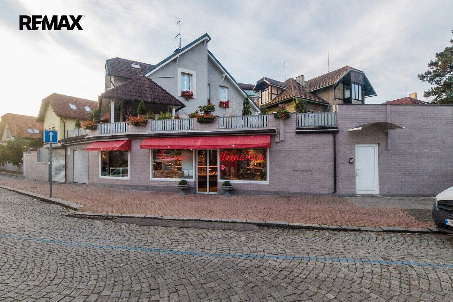 Obchodní prostory, 109 m²