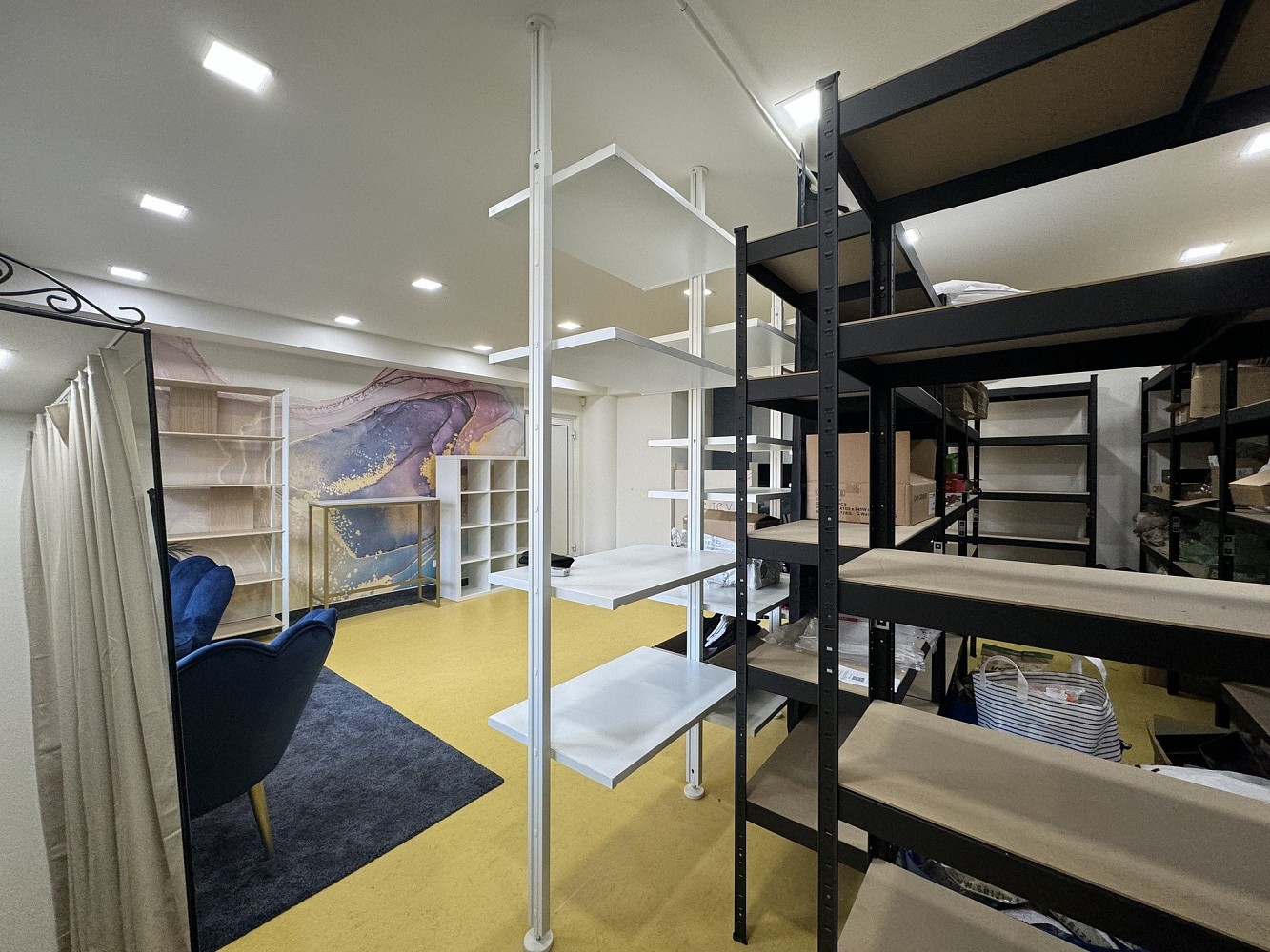 Pronájem obchodní prostory - Žerotínova, Napajedla, okres Zlín, 27 m² - 2