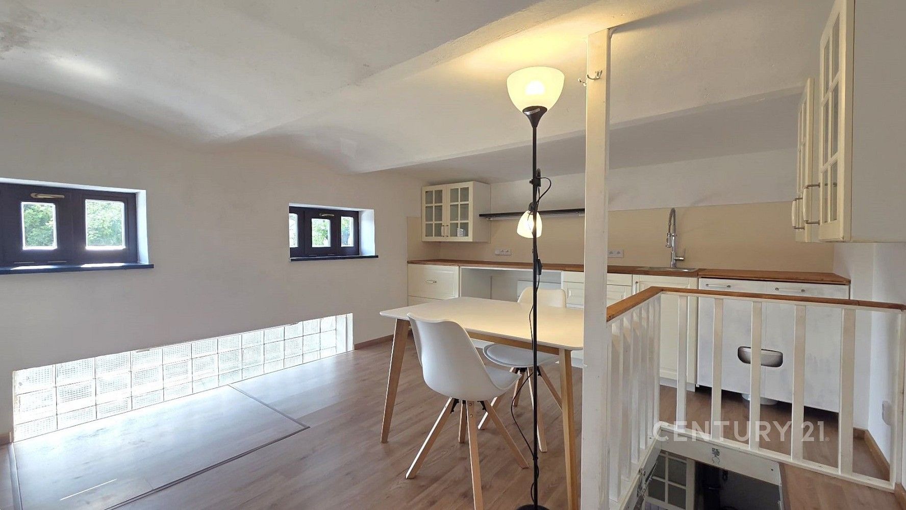 Pronájem byt 1+kk - Znojmo, Jihomoravský kraj, 18 m² - 5