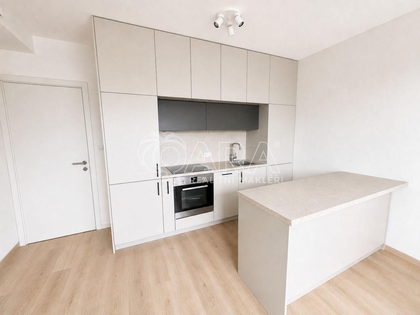 2+kk, Kbelská , Praha, 51 m² - 1