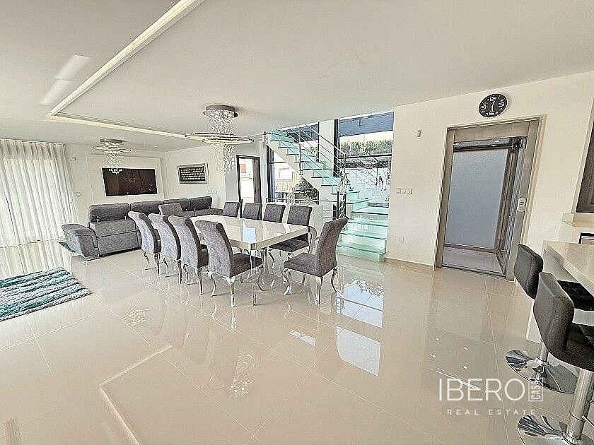 Prodej rodinný dům - San Miguel de Salinas, ES, 316 m² - 5