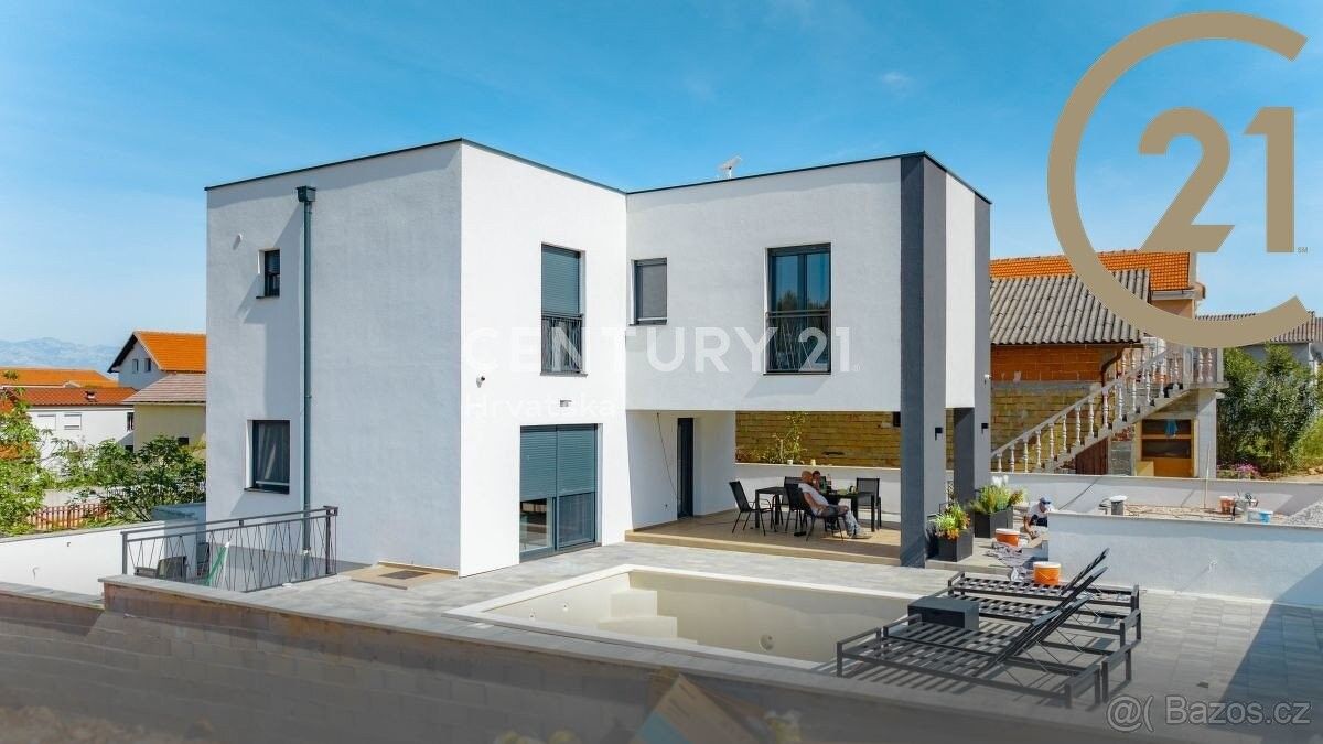 Prodej dům - Zahraničí, 987 66, 289 m²