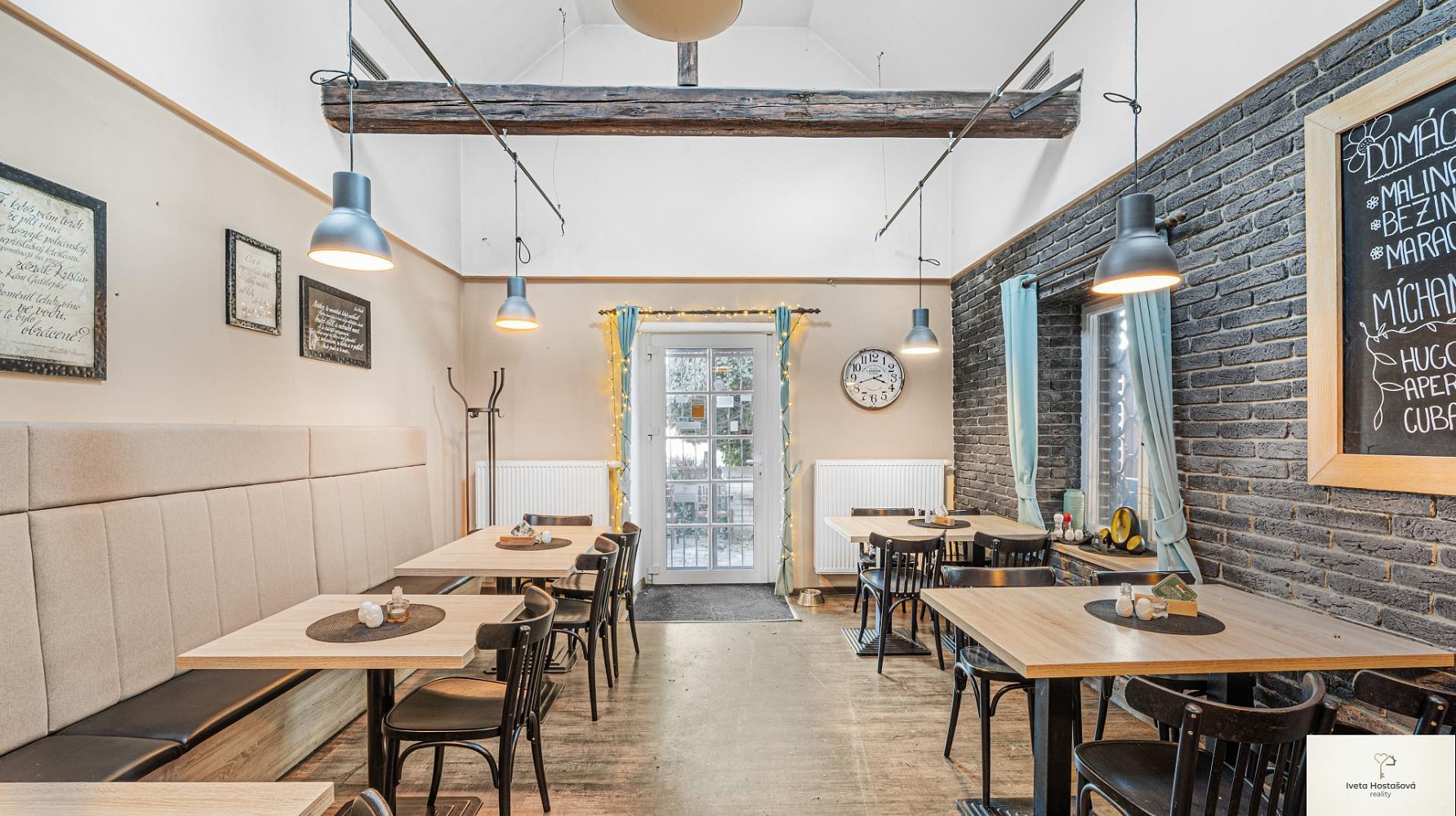 Restaurace, Mezi Křižovatkami, Dolní Břežany, okres Praha-západ, 110 m² - 2
