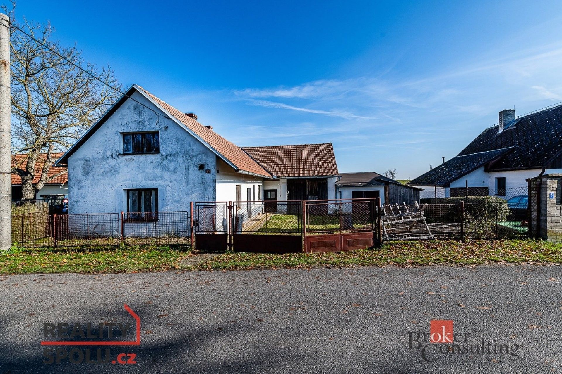 Prodej rodinný dům - Kanina, 67 m²