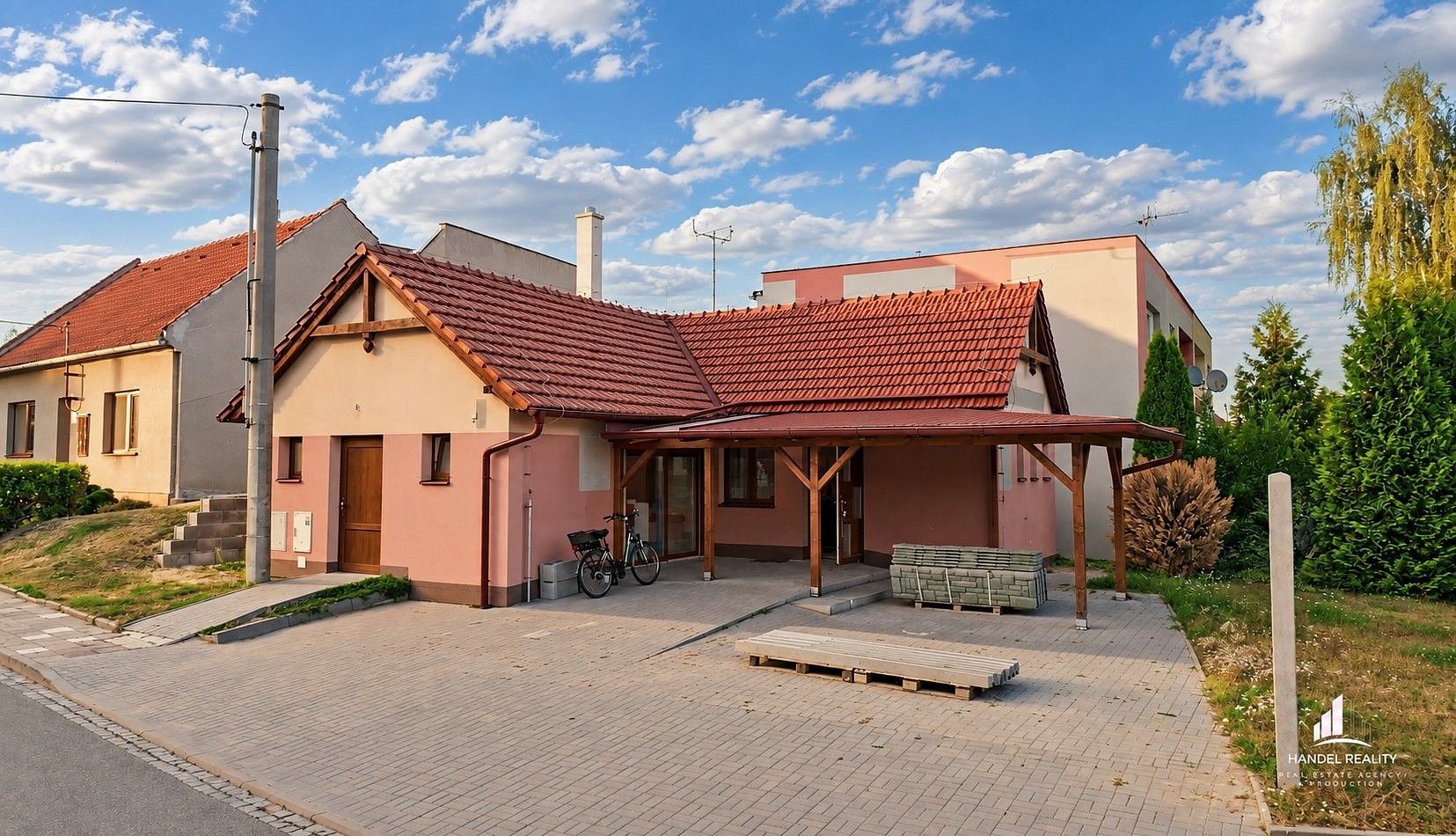 Rodinné domy, Bulhary, okres Břeclav, 80 m² - 1