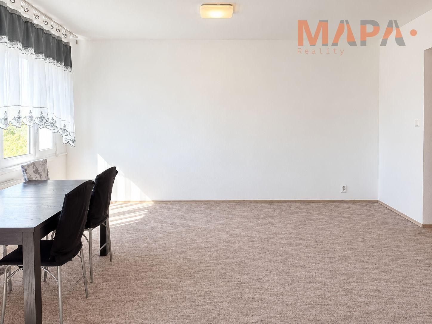 Byt 3+1 · 56 m² · Jana Kubelíka, Most - 3