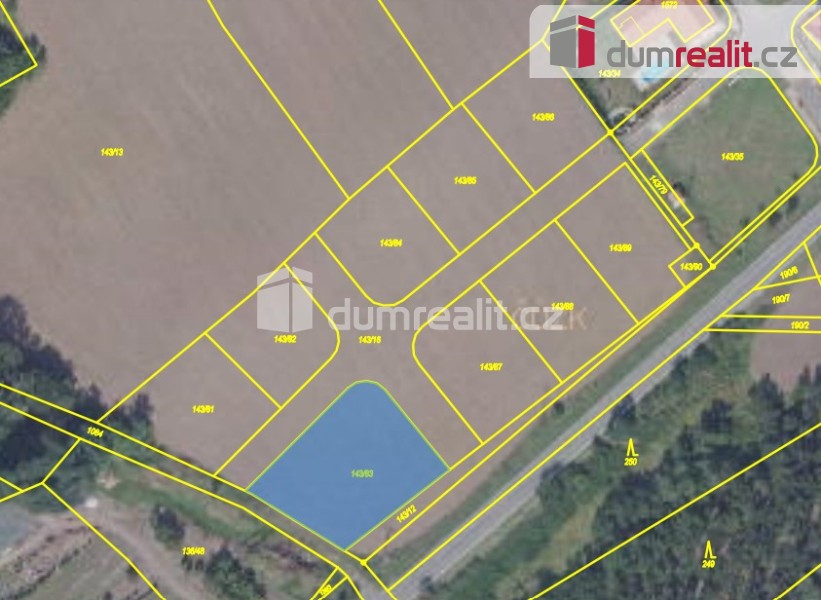 Pozemek pro bydlení · 1 201 m² · Veltrusy - 3