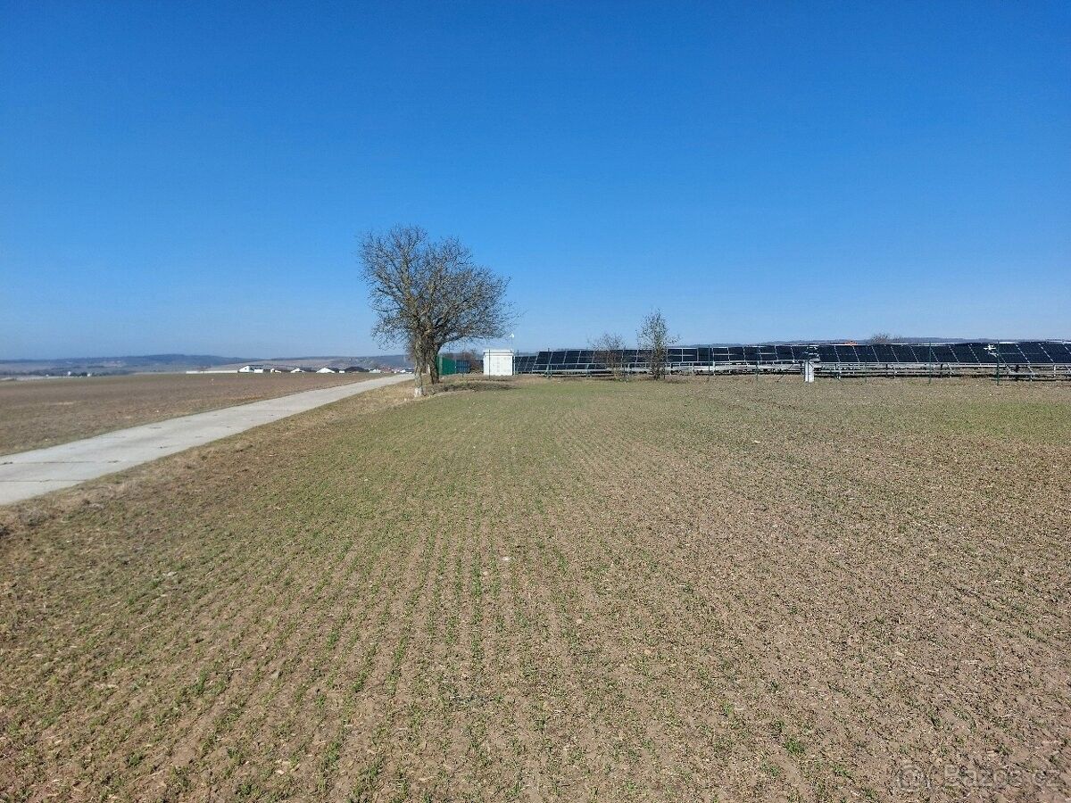 Prodej pozemek pro bydlení - Holubice, 683 51