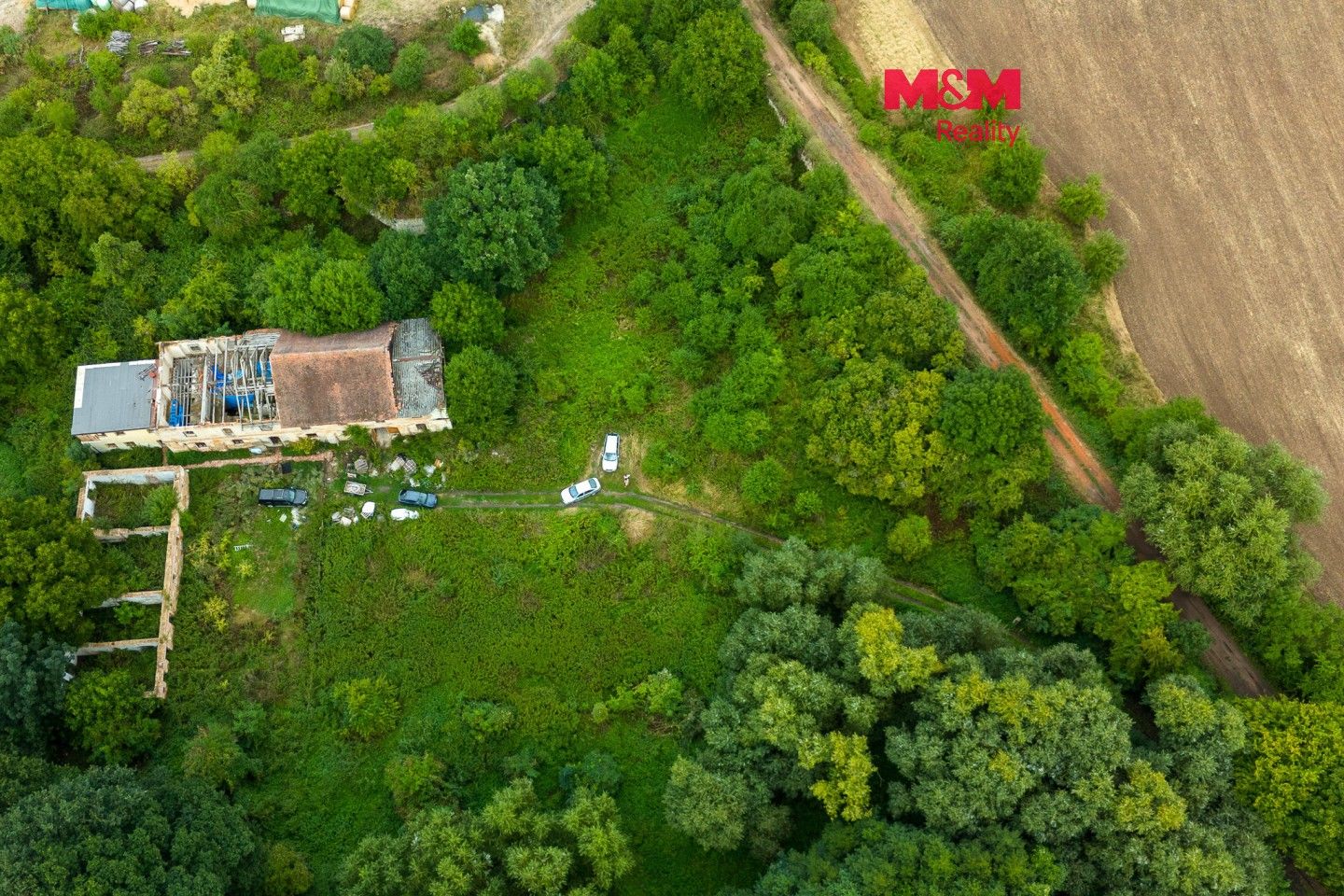 Nemovitost · 700 m² · Tuchořice - 3