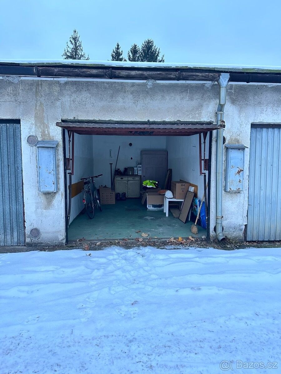 Garáže, Frýdlant nad Ostravicí, 739 11