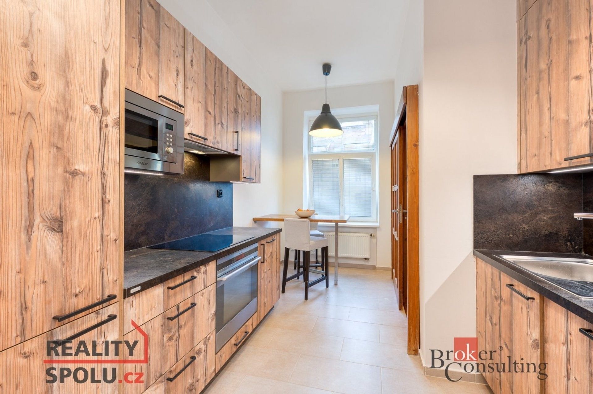 2+1, Rostislavova, Praha, 71 m²