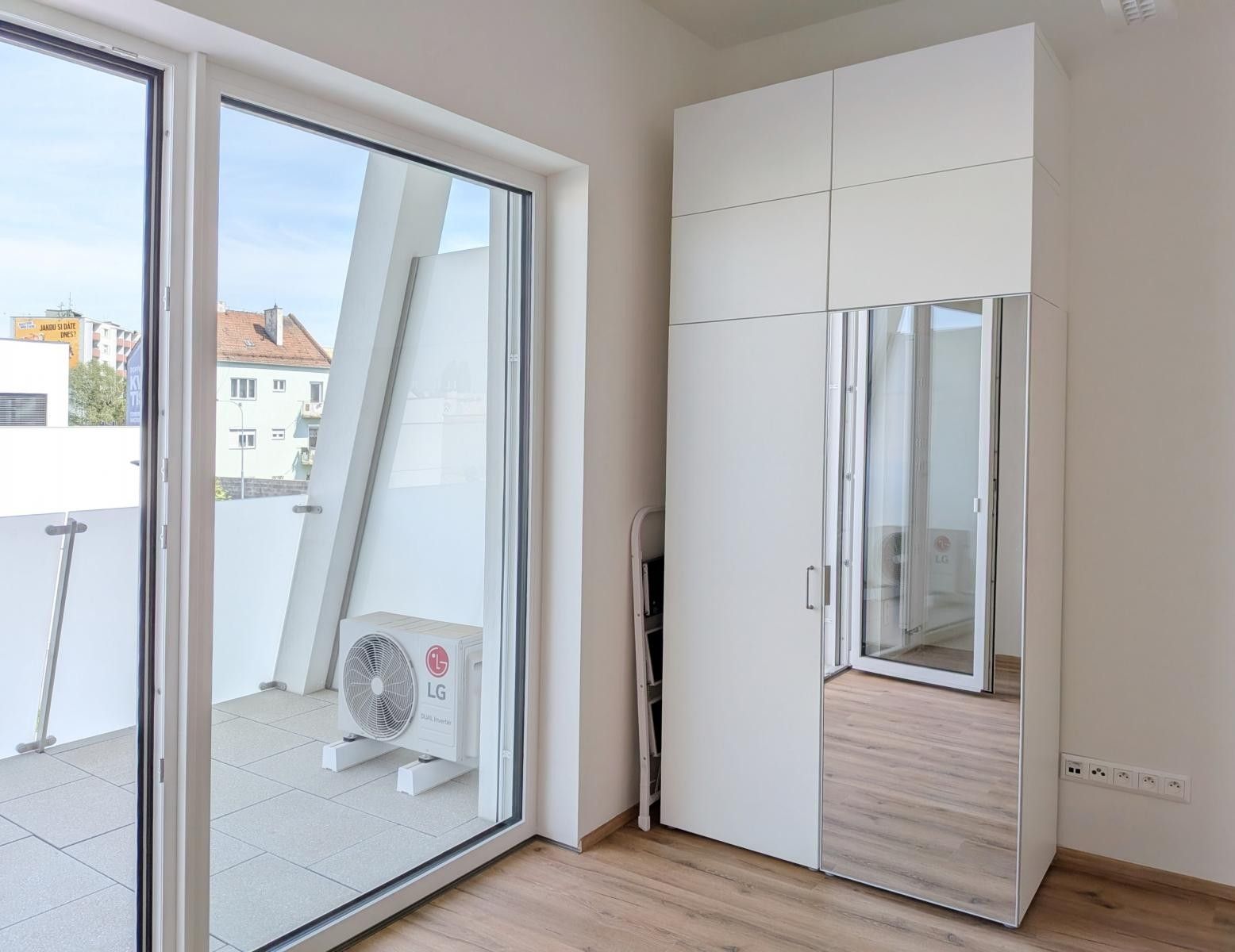 Kancelář · 29 m² · Komárovská,Komárov - 3
