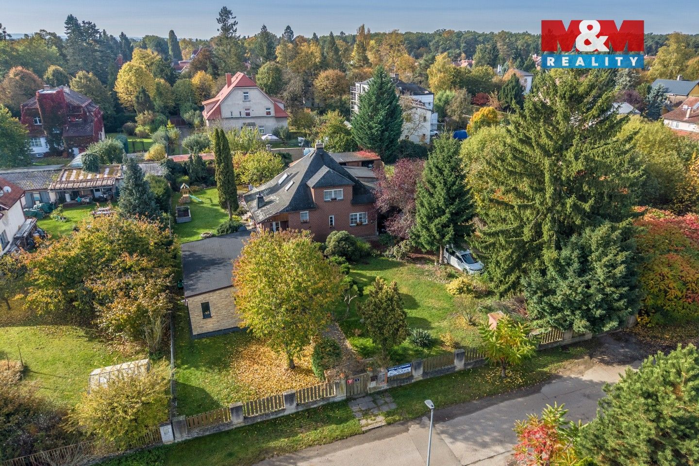 Prodej rodinný dům - Boušova, Praha, 420 m²