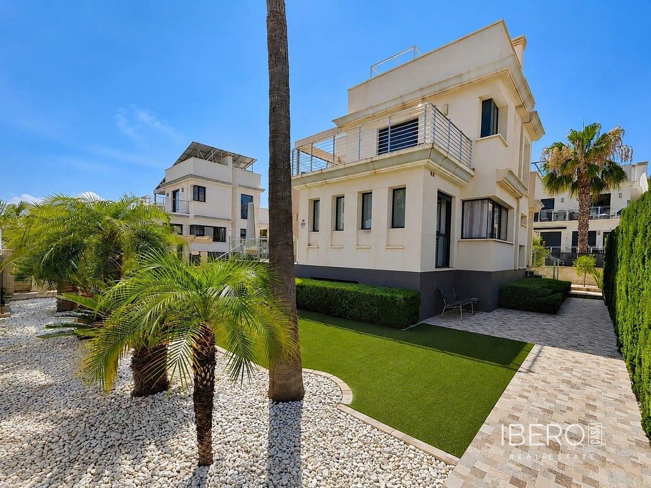 Prodej rodinný dům - La Zenia, ES, 250 m² - 5
