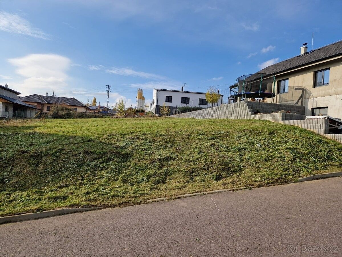 Prodej pozemek pro bydlení - Dobšice, 671 82