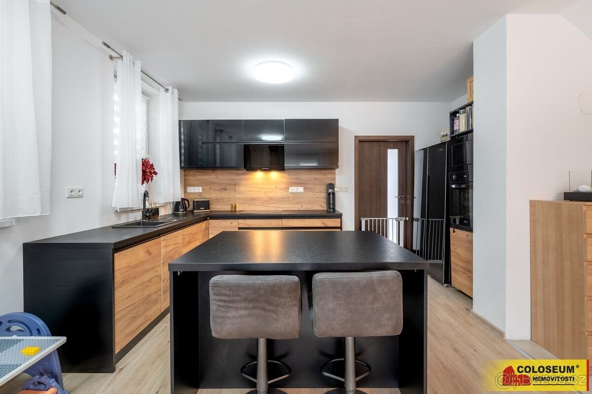 Prodej rodinný dům - Hrušovany nad Jevišovkou, 671 67