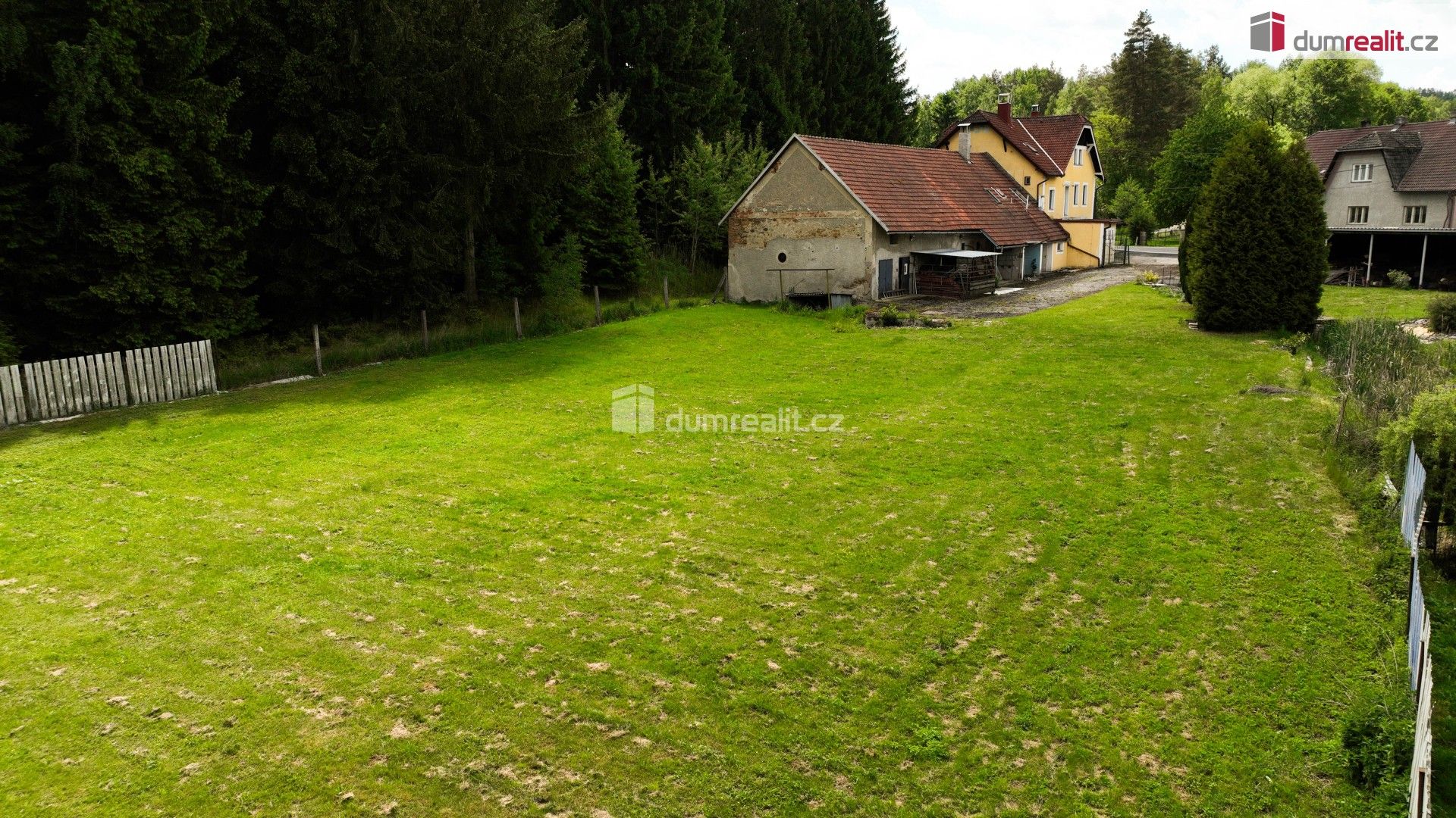 Prodej rodinný dům - Roudný, Zvěstov, 505 m² - 5