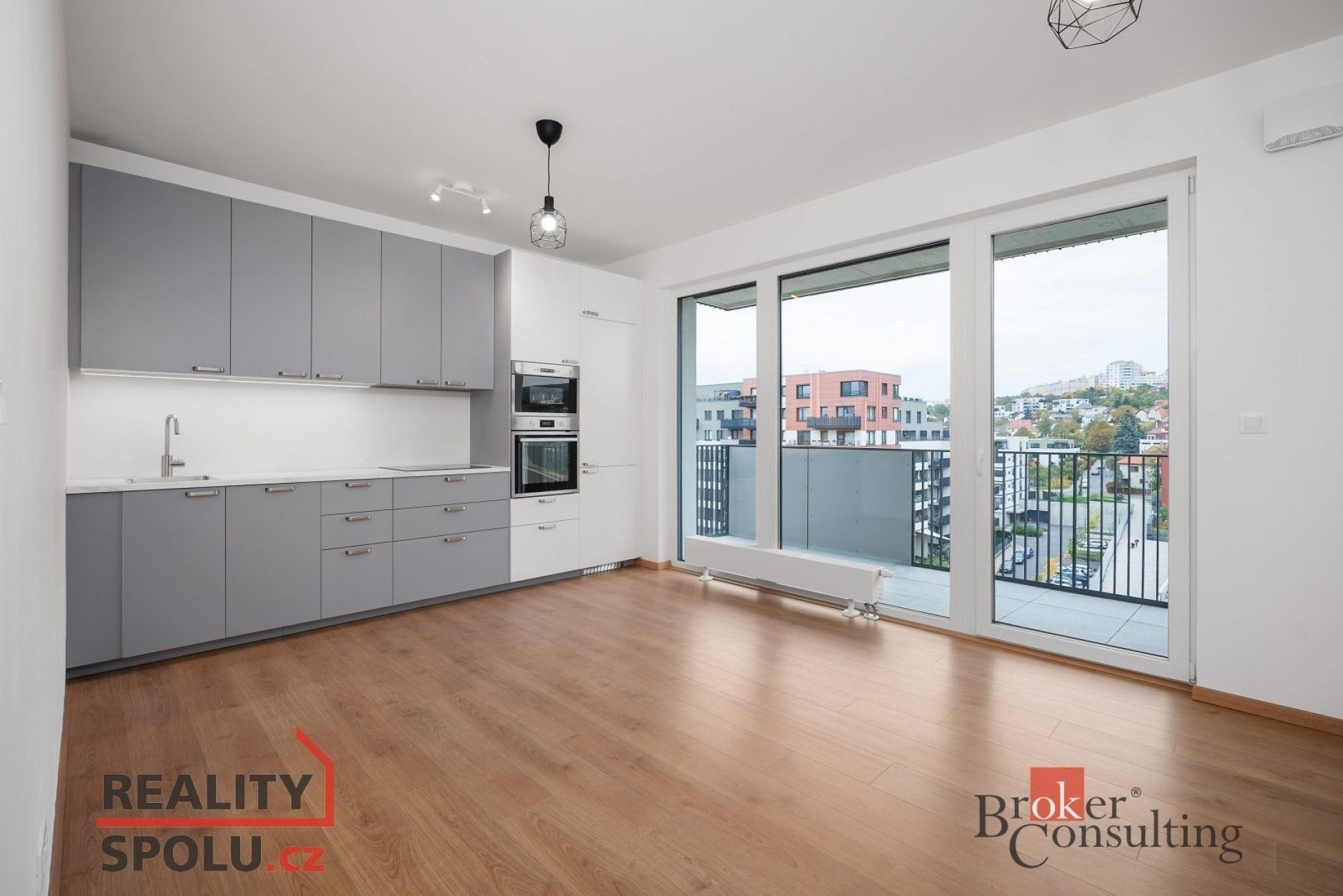 2+kk, Zlochova, Praha, 54 m²