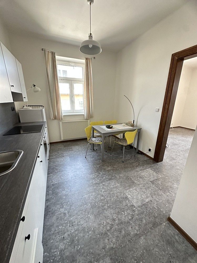 Pronájem byt 2+kk - Husitská, Liberec - Liberec IX-Janův Důl, 40 m² - 5