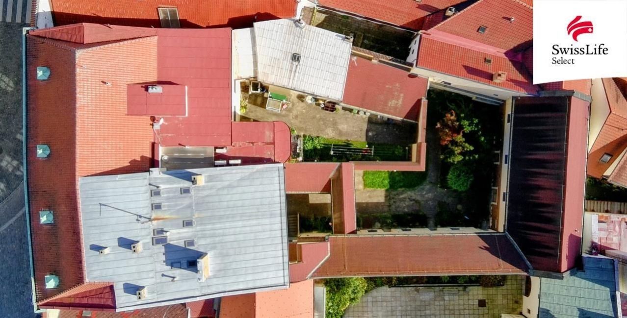 Činžovní dům · 1 250 m² · Masarykovo nám.  , Třeboň I - 4