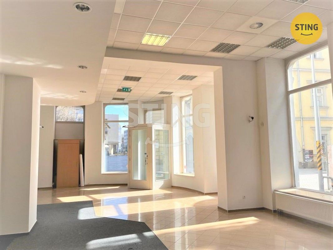 Pronájem obchodní prostory - Ostrava, 702 00