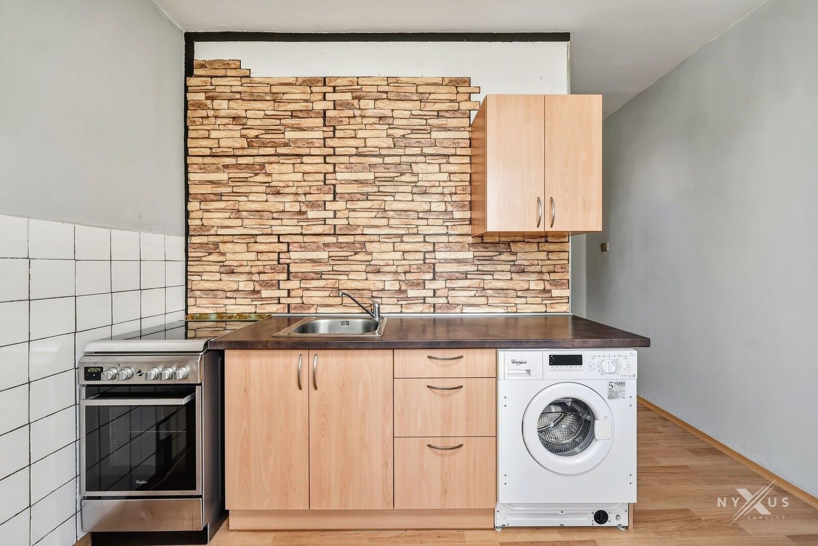 Pronájem byt 1+1 - Finská 2250, Kladno Kročehlavy, 34 m² - 5