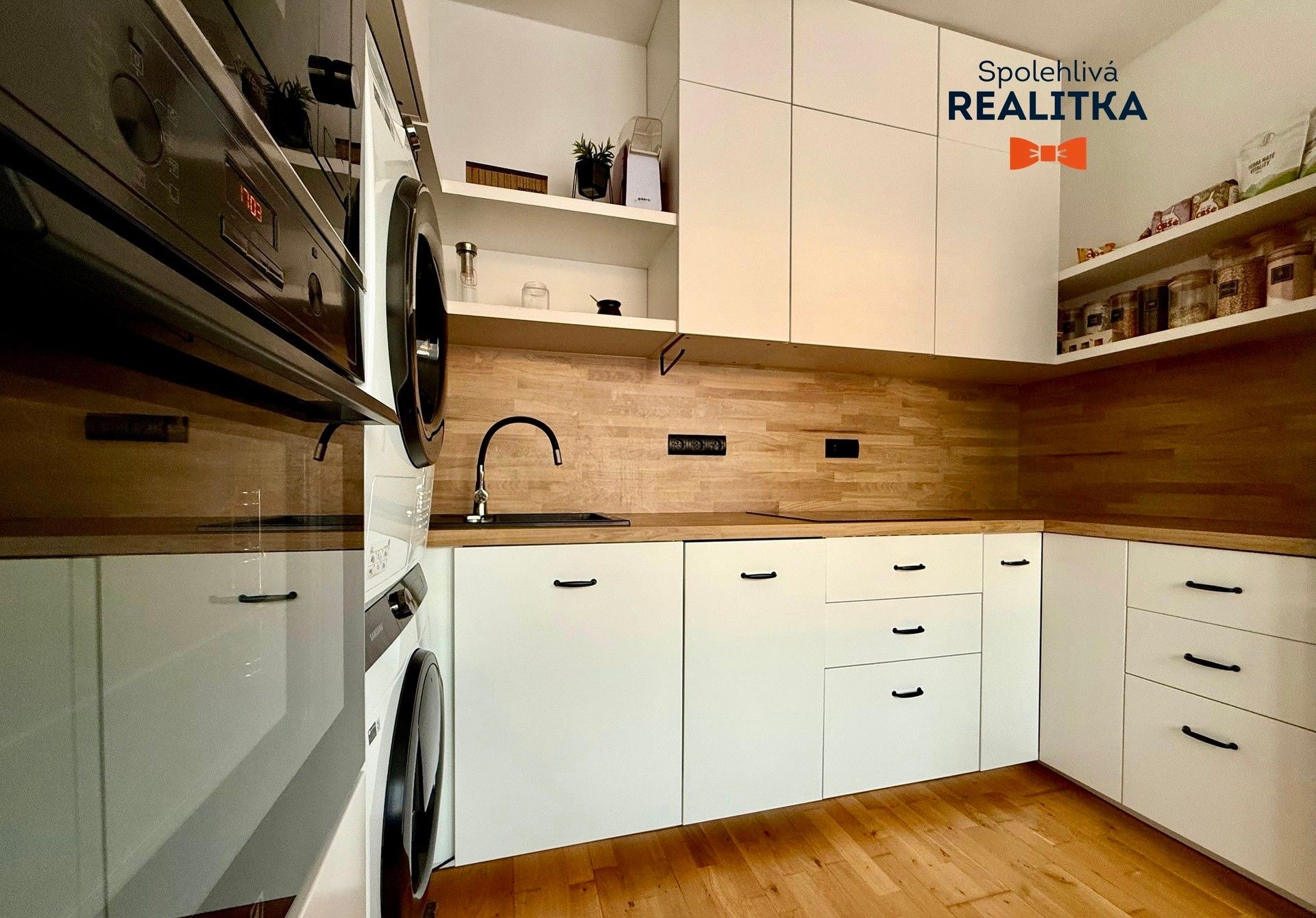 Pronájem byt 1+kk - Palackého třída 3088, Brno, 32 m²