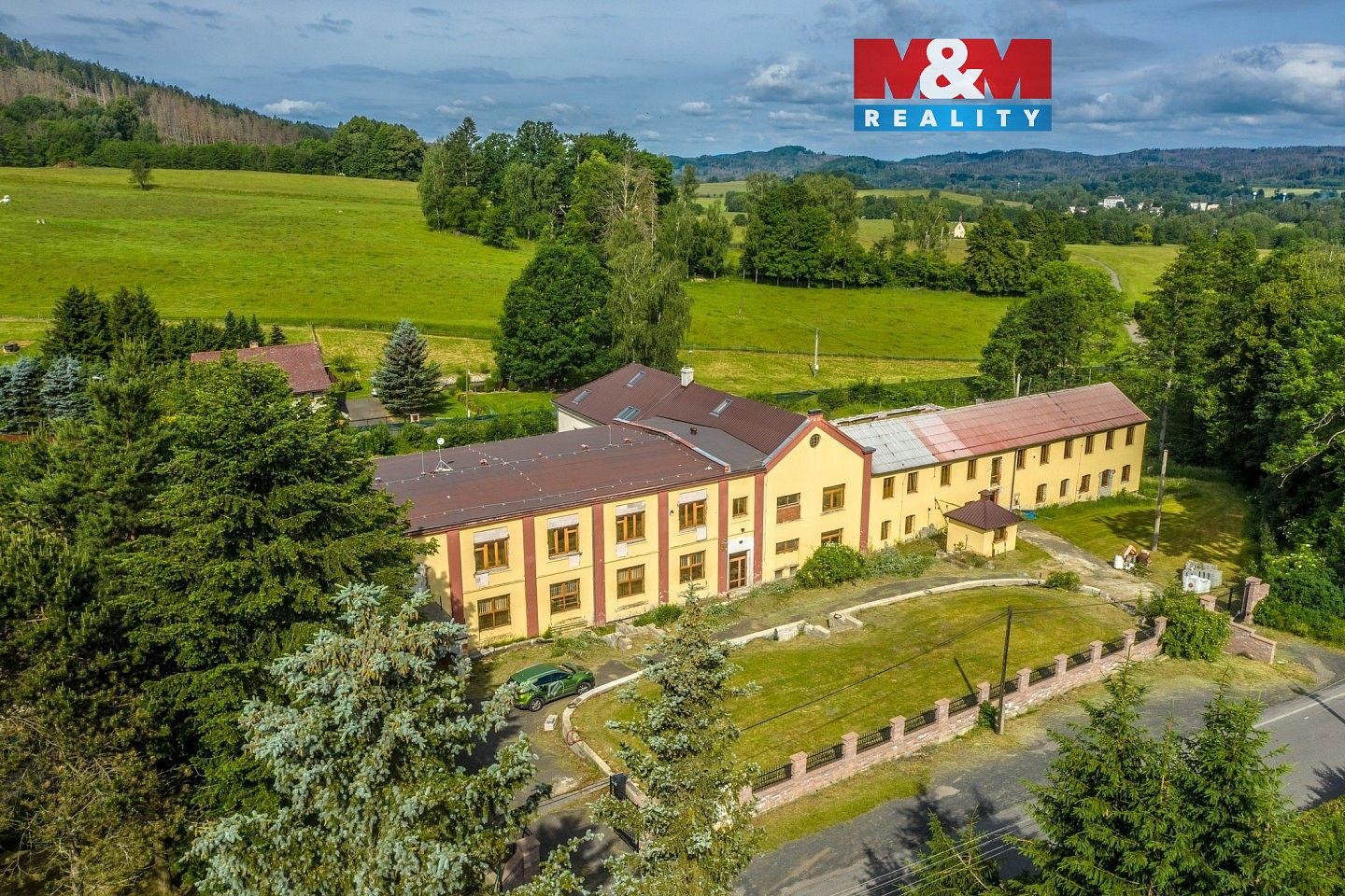 Komerční pozemek, 11 342 m²