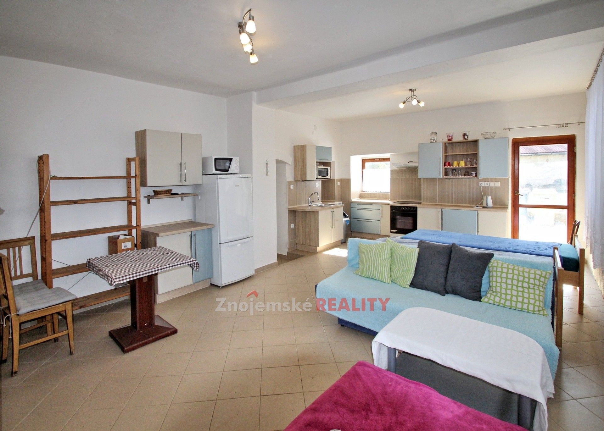 Pronájem byt 2+kk - Slup, 70 m²