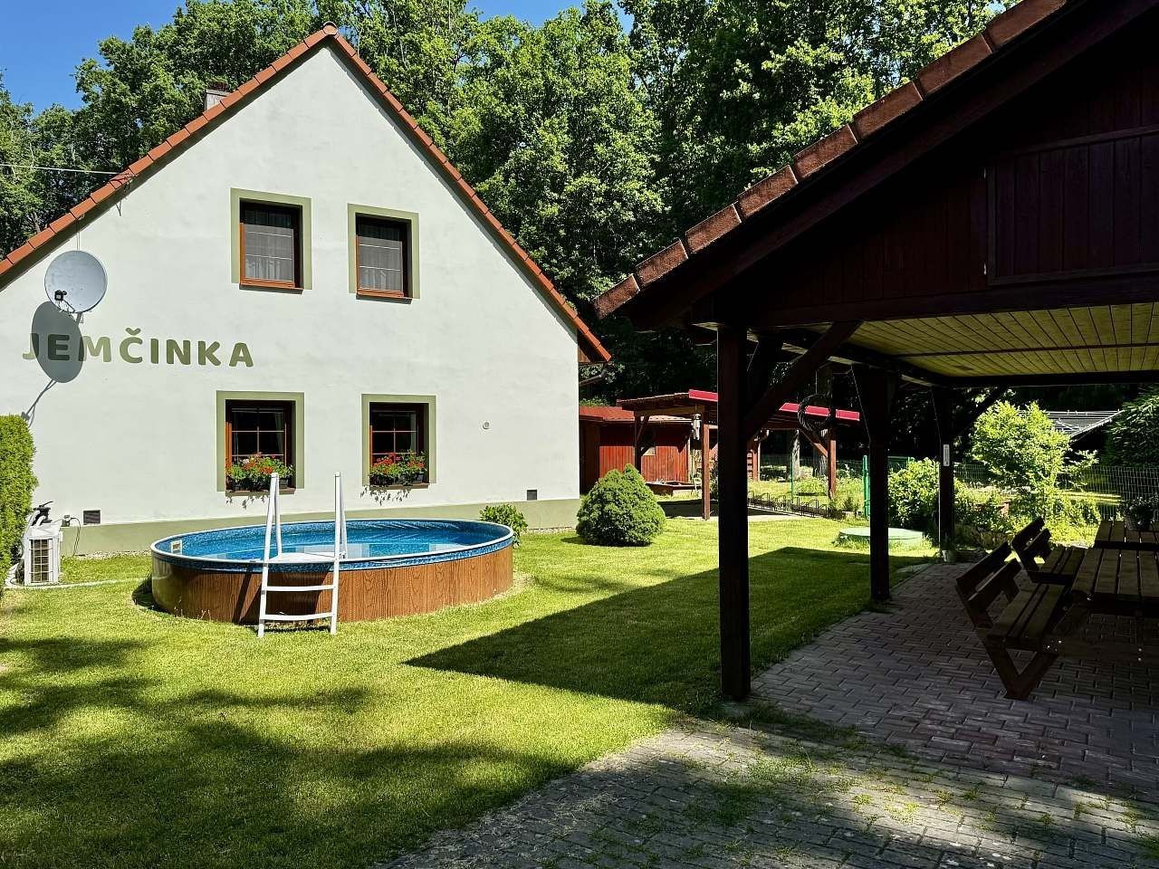 Chaty, Hatín - Hatín, Jihočeský kraj