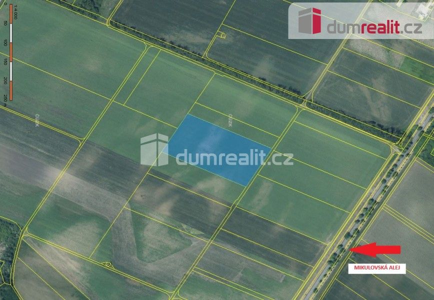 Prodej zemědělský pozemek - Mikulov, 27 860 m²