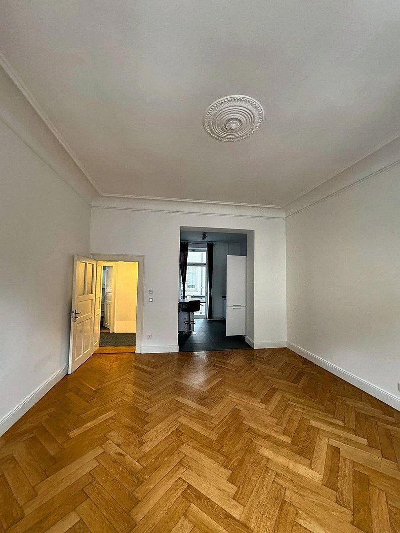 Byt 3+1 · 110 m² · Kurfürstenstraße 20 München Schwabing Bayern 80801 - 3