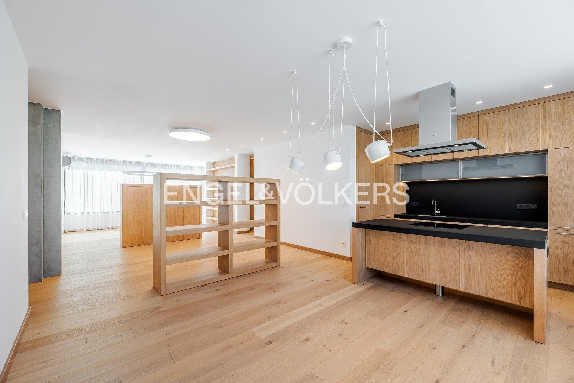 Pronájem byt 4+kk - Valčíkova, Praha, 138 m²