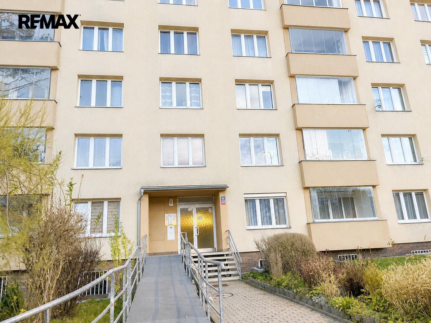 2+1, Gagarinova 517, Karlovy Vary Drahovice, 57 m² - 1