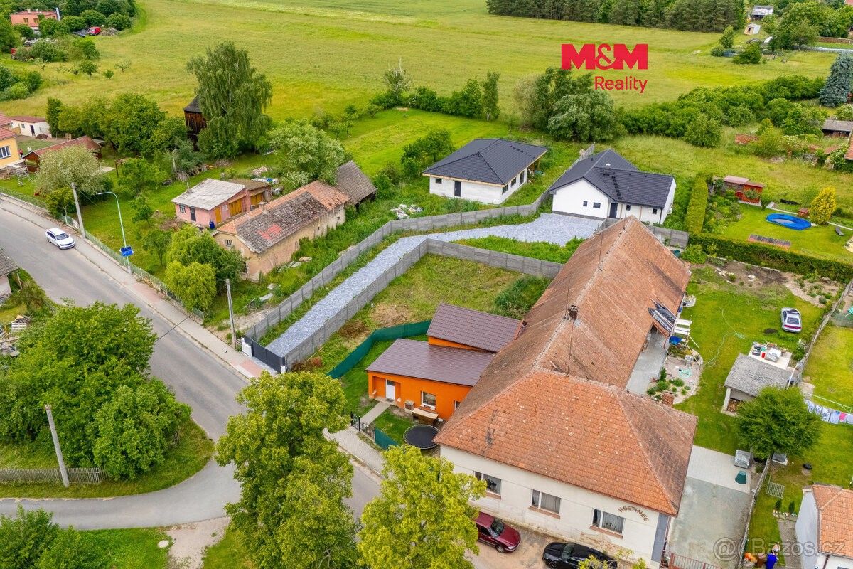 Rodinné domy, Vápno u Přelouče, 533 16 - 1