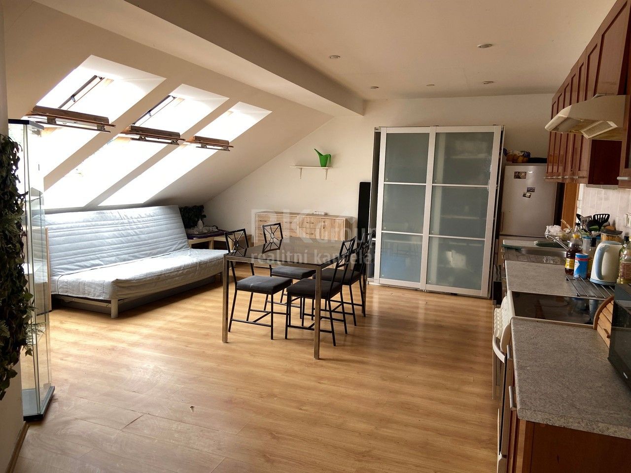 Pronájem byt 2+kk - Primátorská, Praha, 71 m²