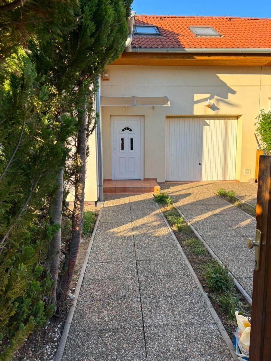 Rodinné domy, Lékořicová, Praha - Křeslice, 180 m² - 2