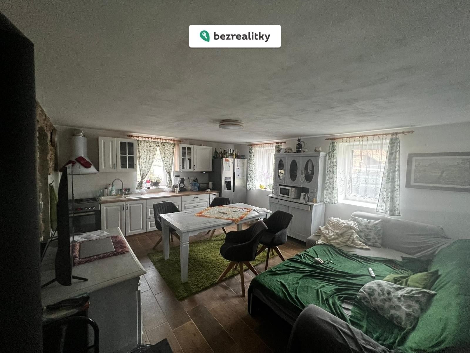 Prodej rodinný dům - Smidarská Lhota, Vinary, 160 m²