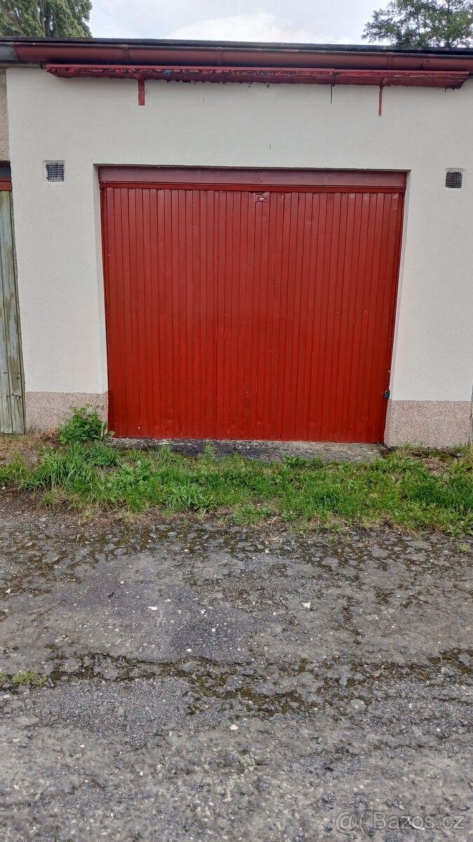 Garáže, Litomyšl, 570 01