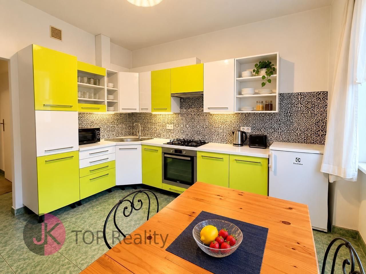 2+1, Ruská, Praha, 61 m² - 1