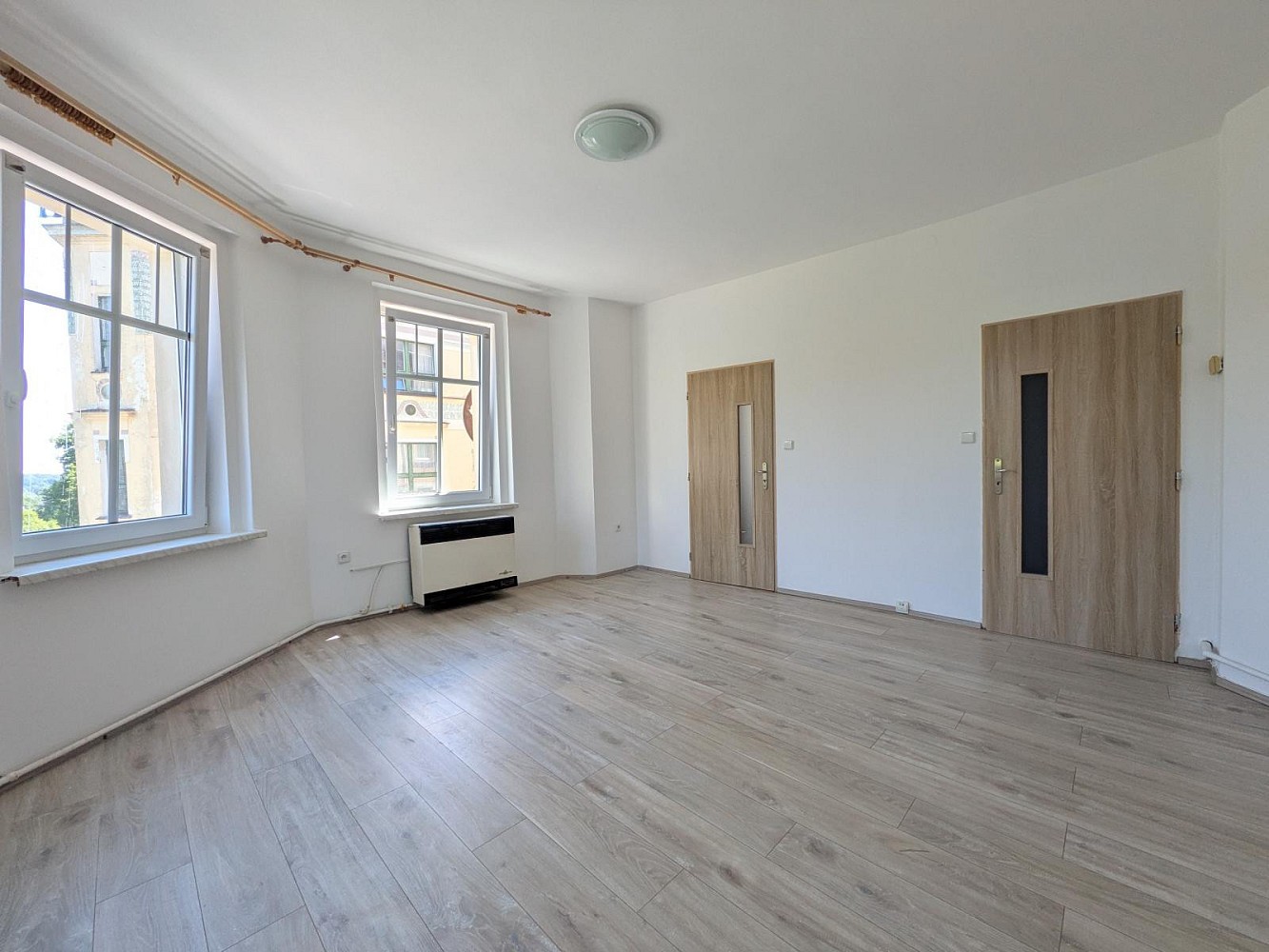 Byt 1+1 · 35 m² · Nádražní, Aš, okres Cheb - 4