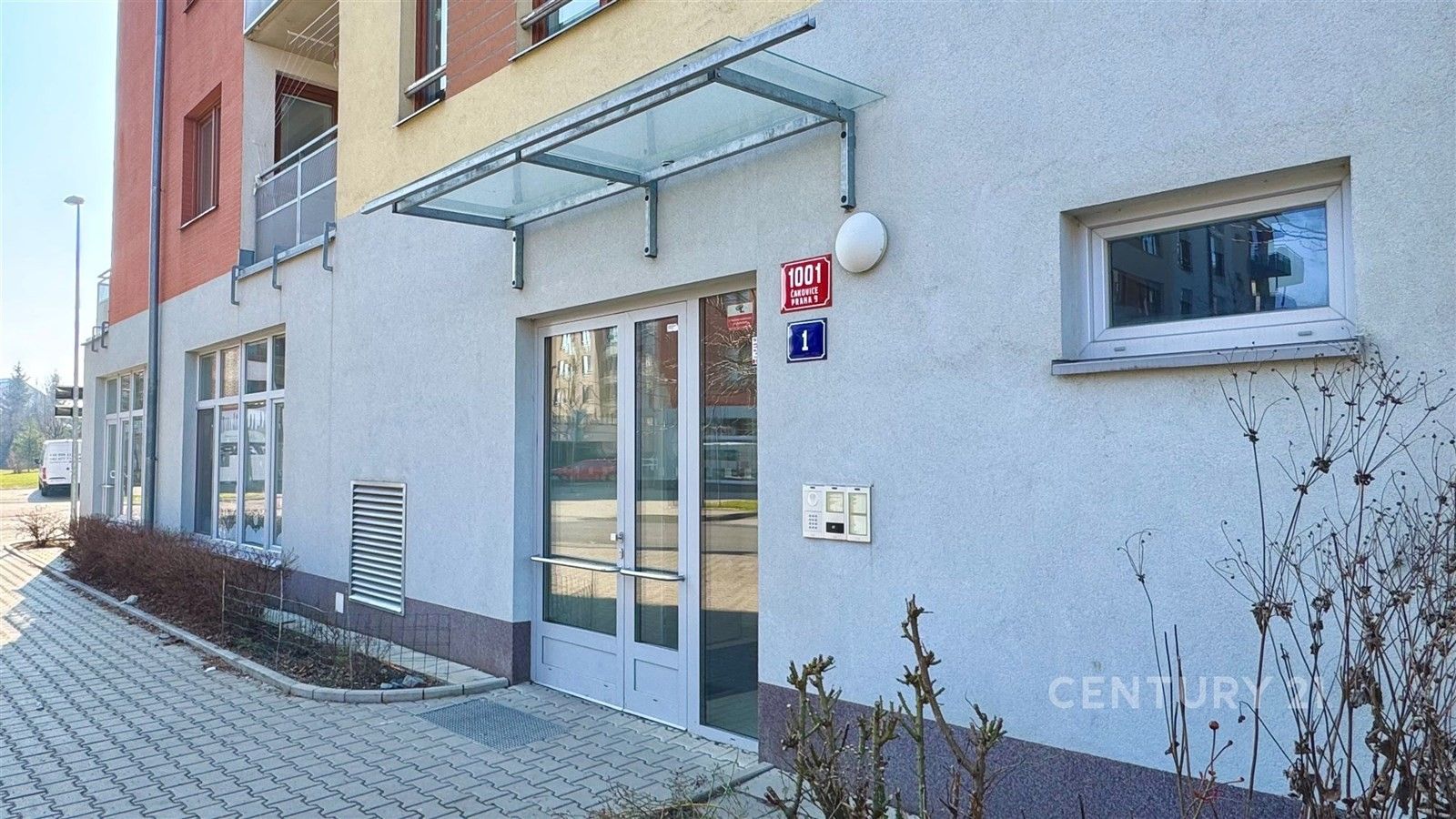 Pronájem byt 3+kk - Theinova 1001, Praha, 73 m²