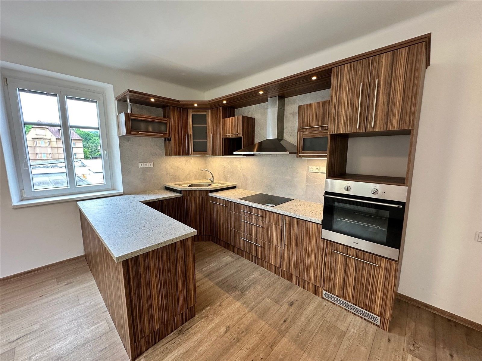 Byt 2+1 · 64 m² · Škroupova 964, Děčín II-Nové Město - 3