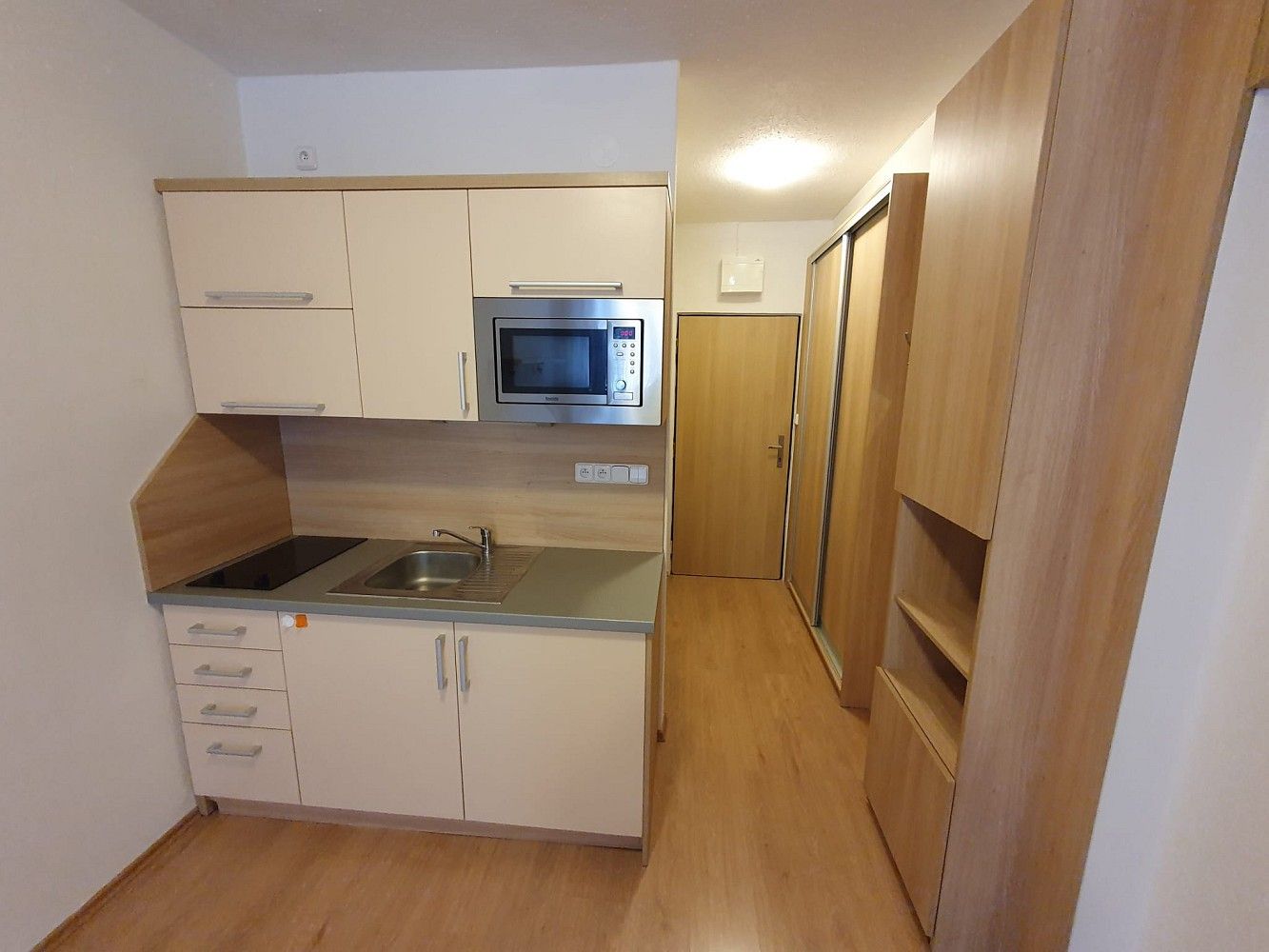Pronájem byt 1+kk - Všemina, okres Zlín, Zlínský kraj, 20 m² - 2