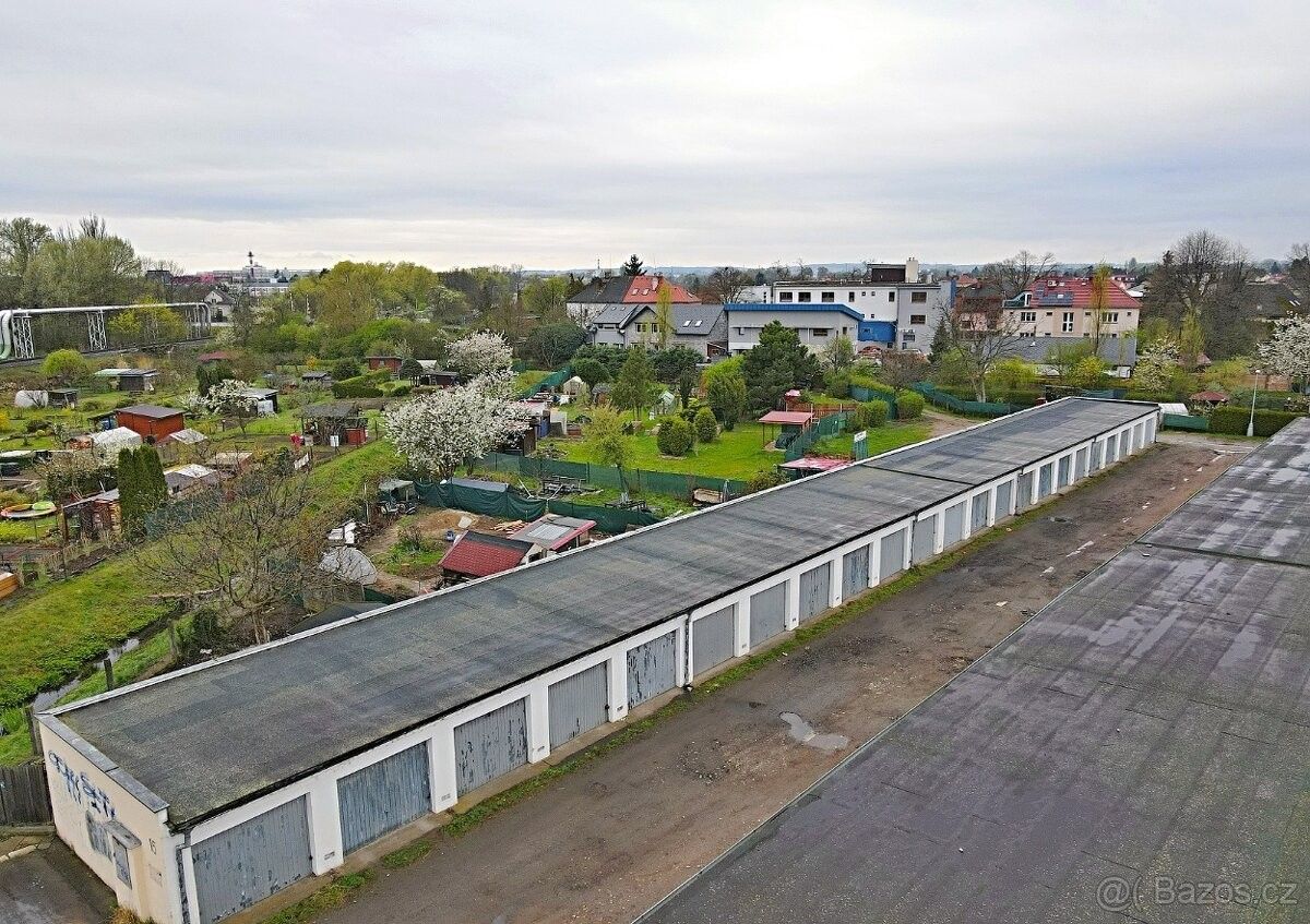 Prodej garáž - Hradec Králové, 500 03, 17 m²