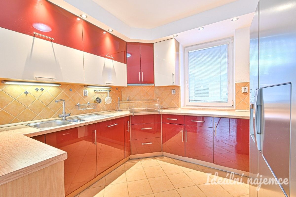 Pronájem byt 4+kk - Metelkova, Kuřim, 106 m²