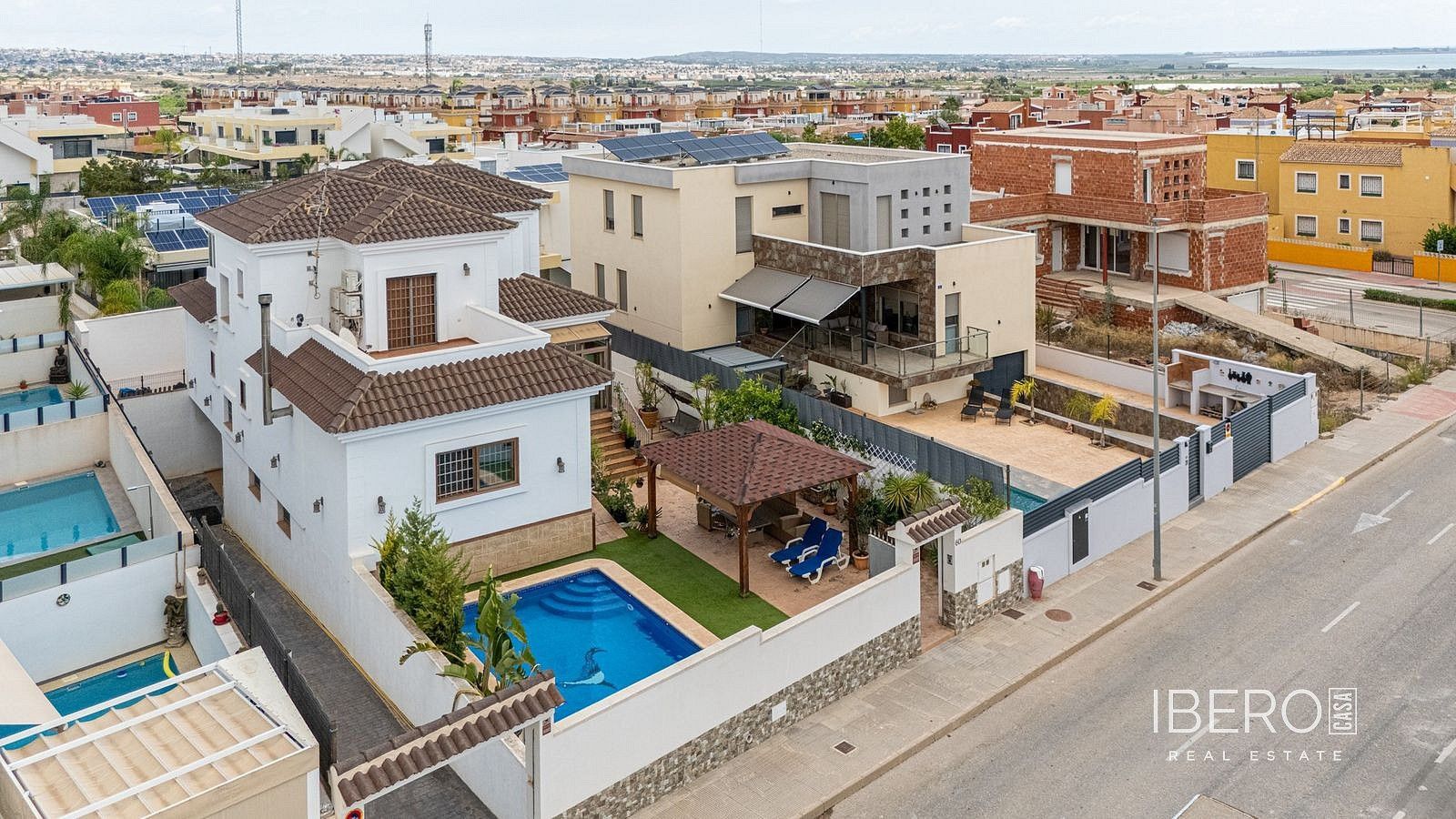 Prodej rodinný dům - Los Montesinos, ES, 417 m² - 2